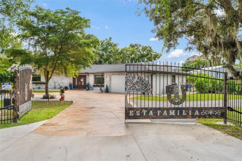 Villa ou maison à vendre à Sarasota, Floride: 6 chambres, 397.16 m2 № 2401000 - photo 5