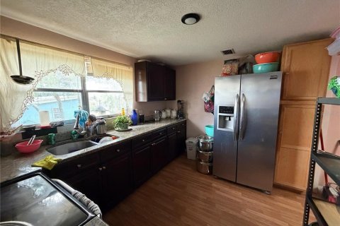 Villa ou maison à vendre à Haines City, Floride: 3 chambres, 85.1 m2 № 2232936 - photo 6