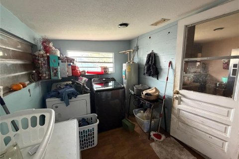 Villa ou maison à vendre à Haines City, Floride: 3 chambres, 85.1 m2 № 2232936 - photo 7