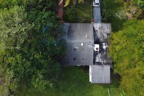 Купить виллу или дом в Норт-Майами-Бич, Флорида 2 спальни, 115.94м2, № 1998267 - фото 8