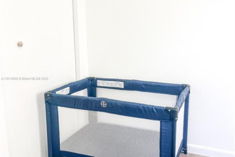 Casa en alquiler en Miami, Florida, 1 dormitorio, 46.45 m2 № 1926307 - foto 6