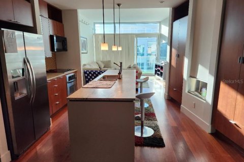Copropriété à louer à Tampa, Floride: 2 chambres, 114.92 m2 № 1912315 - photo 3