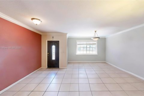 House in Homestead, Florida 4 bedrooms, 151.8 sq.m. № 1776331 - photo 9