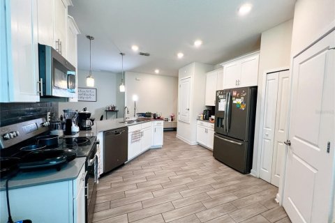 Villa ou maison à vendre à Ocoee, Floride: 4 chambres, 196.02 m2 № 2415107 - photo 15