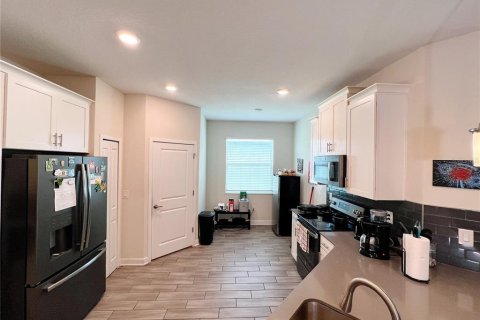 Villa ou maison à vendre à Ocoee, Floride: 4 chambres, 196.02 m2 № 2415107 - photo 13