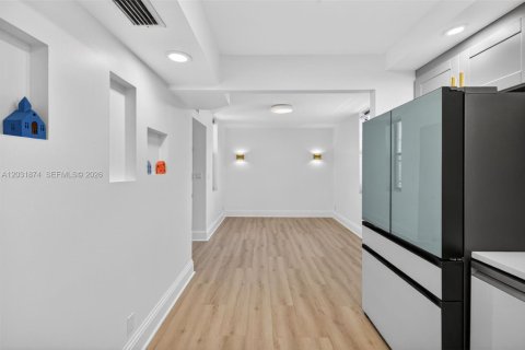 Townhouse in Aventura, Florida 3 bedrooms, 123.56 sq.m. № 2185902 - photo 11