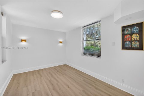 Townhouse in Aventura, Florida 3 bedrooms, 123.56 sq.m. № 2185902 - photo 13