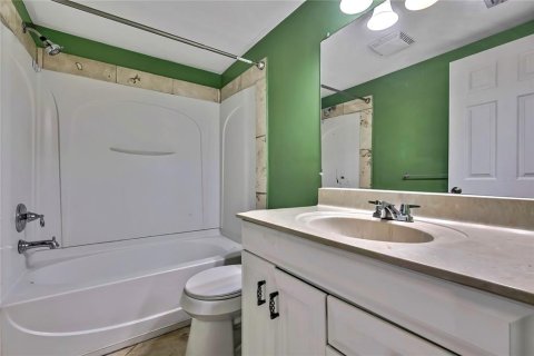 House in Port Richey, Florida 2 bedrooms, 96.99 sq.m. № 1909976 - photo 27
