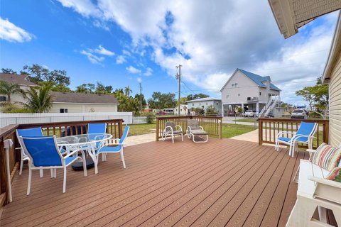 House in Weeki Wachee, Florida 2 bedrooms, 54.63 sq.m. № 1812445 - photo 14