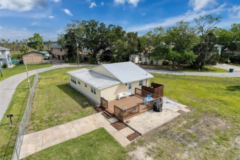 House in Weeki Wachee, Florida 2 bedrooms, 54.63 sq.m. № 1812445 - photo 24