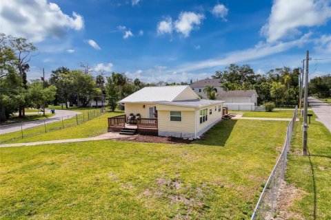 House in Weeki Wachee, Florida 2 bedrooms, 54.63 sq.m. № 1812445 - photo 21