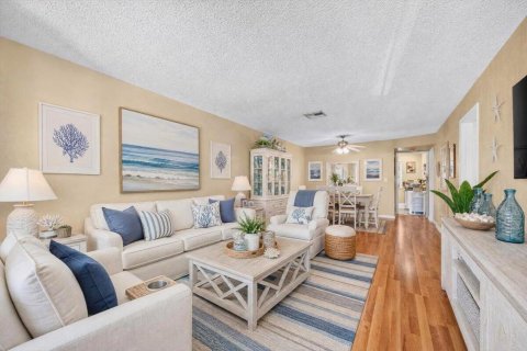 Copropriété à vendre à Boca Raton, Floride: 2 chambres, 97.83 m2 № 2281254 - photo 4