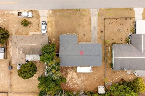House in Ocala, Florida 3 bedrooms, 130.71 sq.m. № 2100958 - photo 24