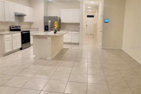 Touwnhouse à louer à Davenport, Floride: 3 chambres, 156.08 m2 № 1901226 - photo 3