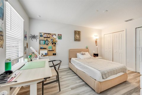 Villa ou maison à vendre à Kissimmee, Floride: 5 chambres, 319.4 m2 № 2310874 - photo 11