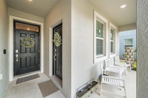 Villa ou maison à vendre à Kissimmee, Floride: 5 chambres, 319.4 m2 № 2310874 - photo 4
