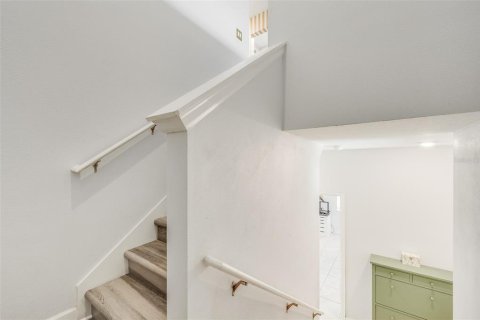 Villa ou maison à vendre à Kissimmee, Floride: 5 chambres, 319.4 m2 № 2310874 - photo 7