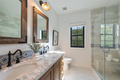 Casa en venta en Coral Gables, Florida, 3 dormitorios, 136.19 m2 № 1986665 - foto 10