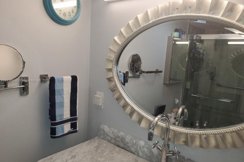 Купить кондоминиум в Санни-Айлс-Бич, Флорида 2 спальни, 170.01м2, № 1485689 - фото 9