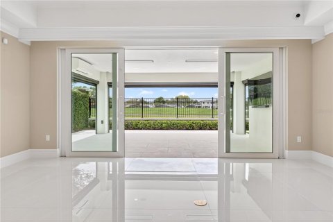 Villa ou maison à vendre à Orlando, Floride: 2 chambres, 231.61 m2 № 2430592 - photo 8