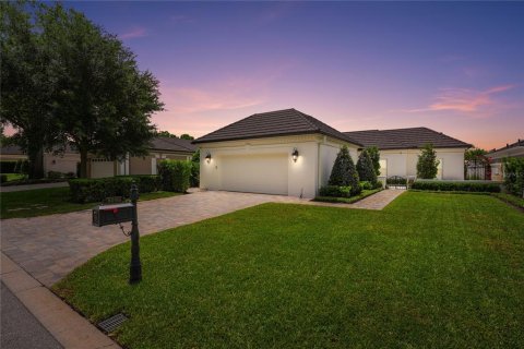 Villa ou maison à vendre à Orlando, Floride: 2 chambres, 231.61 m2 № 2430592 - photo 2