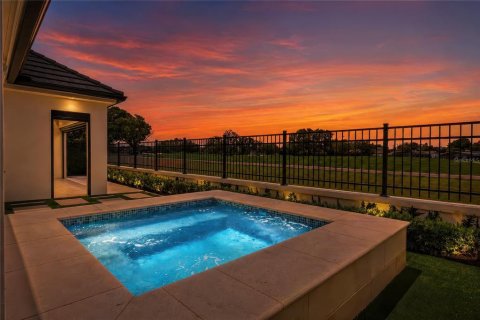 Villa ou maison à vendre à Orlando, Floride: 2 chambres, 231.61 m2 № 2430592 - photo 3