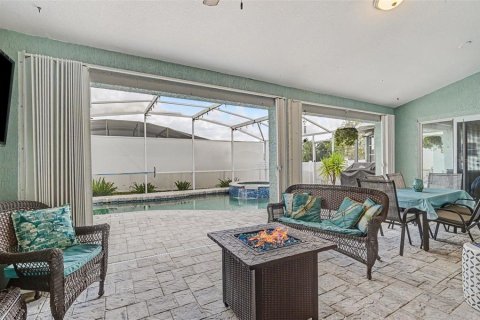 Villa ou maison à vendre à Deltona, Floride: 3 chambres, 205.13 m2 № 2345451 - photo 21