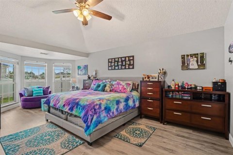 Villa ou maison à vendre à Deltona, Floride: 3 chambres, 205.13 m2 № 2345451 - photo 4