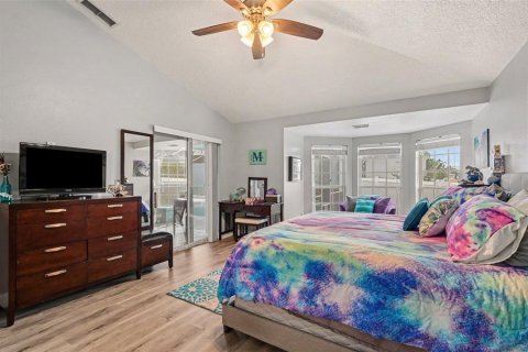 Villa ou maison à vendre à Deltona, Floride: 3 chambres, 205.13 m2 № 2345451 - photo 5