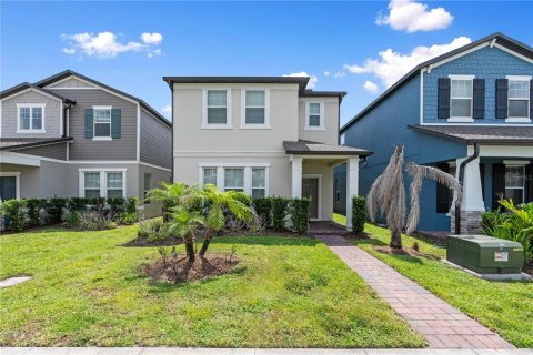 House in Winter Garden, Florida 3 bedrooms, 215.72 sq.m. № 2230329 - photo 6