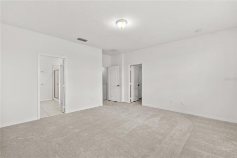 House in Winter Garden, Florida 3 bedrooms, 215.72 sq.m. № 2230329 - photo 20