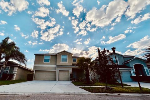 Casa en alquiler en Ruskin, Florida, 6 dormitorios, 300.17 m2 № 1907244 - foto 2