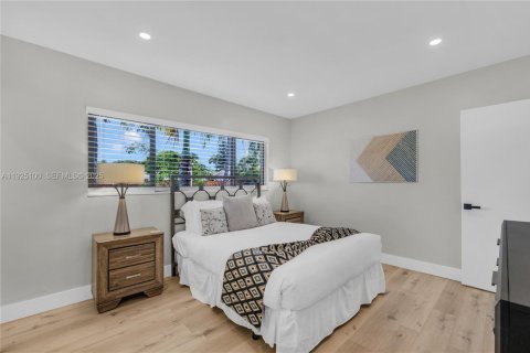 Снять в аренду виллу или дом в Помпано-Бич, Флорида 3 спальни, 162.3м2, № 1983741 - фото 15