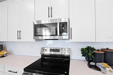 Villa ou maison à vendre à Parrish, Floride: 4 chambres, 214.88 m2 № 2306410 - photo 5
