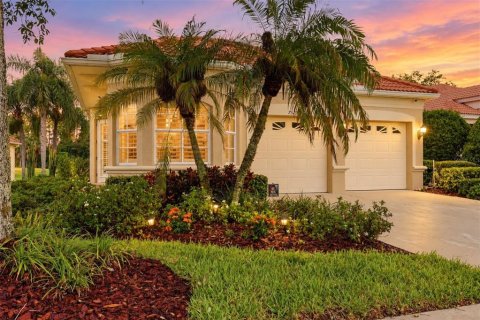 Villa ou maison à Bradenton, Floride 2 chambres, 168.52 m2 № 2358175