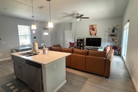Casa en alquiler en Orange City, Florida, 3 dormitorios, 117.43 m2 № 2095391 - foto 2