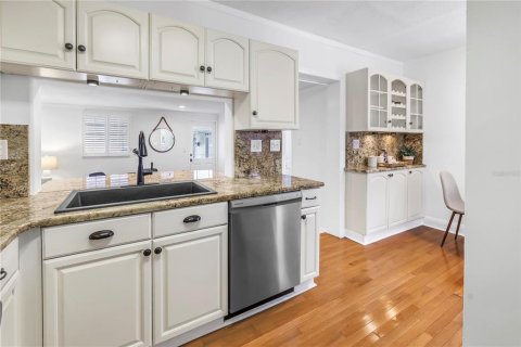 Купить виллу или дом в Тампа, Флорида 5 комнат, 115.38м2, № 1650922 - фото 17