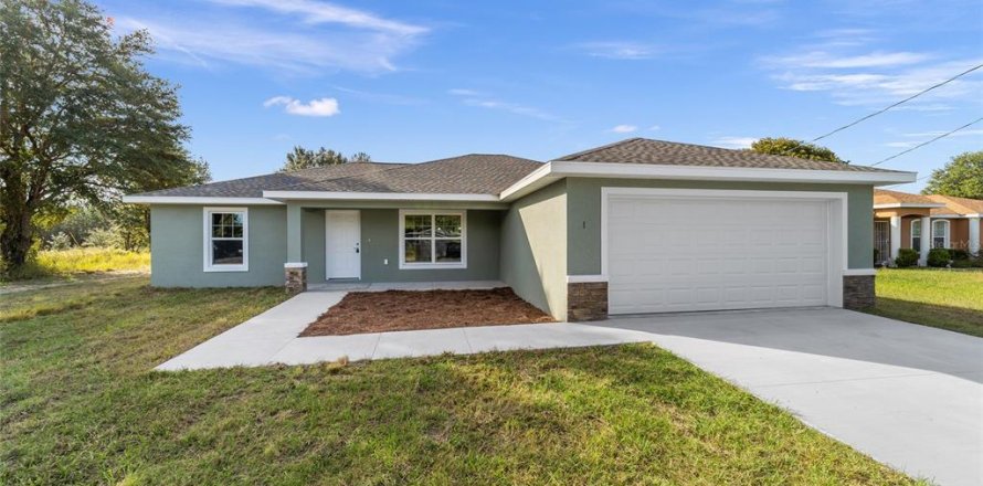Casa en Ocala, Florida 3 dormitorios, 144.65 m2 № 1800247