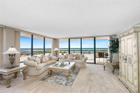 Condo in Daytona Beach Shores, Florida, 2 bedrooms  № 1679219 - photo 3