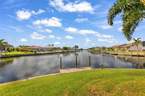Condominio en venta en Punta Gorda, Florida, 3 dormitorios, 133.87 m2 № 2157628 - foto 4