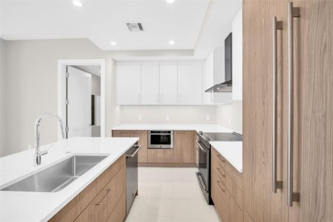 Copropriété à vendre à Saint Petersburg, Floride: 2 chambres, 124.4 m2 № 2229624 - photo 7
