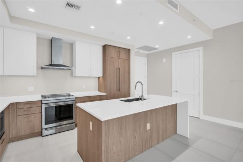 Copropriété à vendre à Saint Petersburg, Floride: 2 chambres, 124.4 m2 № 2229624 - photo 6