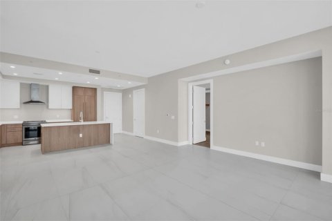 Copropriété à vendre à Saint Petersburg, Floride: 2 chambres, 124.4 m2 № 2229624 - photo 11