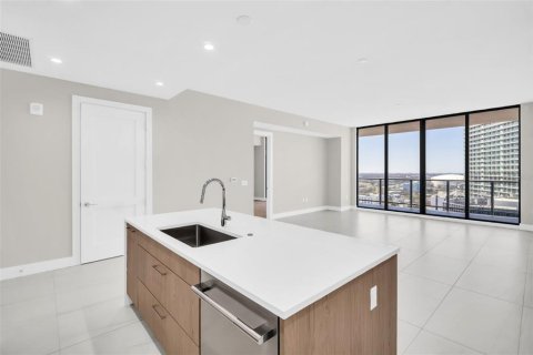 Copropriété à vendre à Saint Petersburg, Floride: 2 chambres, 124.4 m2 № 2229624 - photo 3