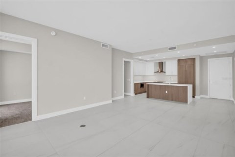 Copropriété à vendre à Saint Petersburg, Floride: 2 chambres, 124.4 m2 № 2229624 - photo 12