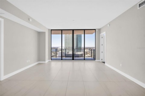 Copropriété à vendre à Saint Petersburg, Floride: 2 chambres, 124.4 m2 № 2229624 - photo 14