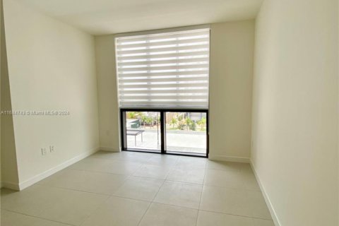 Купить кондоминиум в Дорал, Флорида 3 спальни, 128.11м2, № 1714044 - фото 20