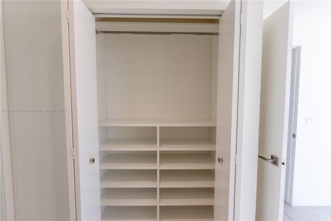 Купить кондоминиум в Дорал, Флорида 3 спальни, 128.11м2, № 1714044 - фото 24