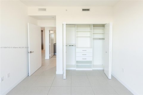 Купить кондоминиум в Дорал, Флорида 3 спальни, 128.11м2, № 1714044 - фото 29