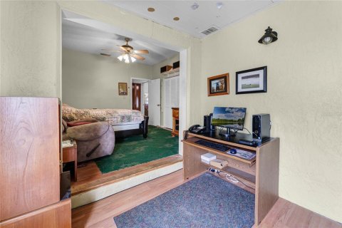 House in Orlando, Florida 2 bedrooms, 142.6 sq.m. № 1615194 - photo 10